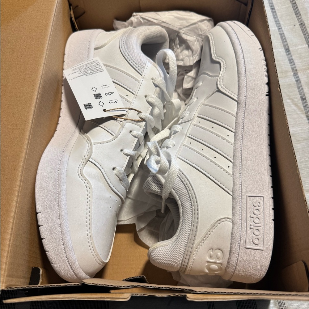 Women’s Size 8 Adidas Hoops 3.0 shoes NWT
